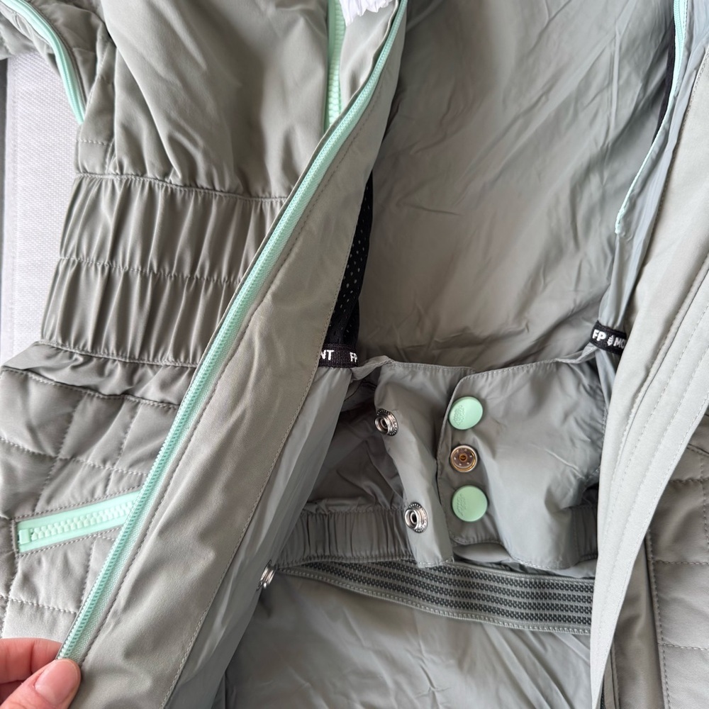 NWT Free People FP Movement All Prepped Ski Quilted Jacket Green Gray XL - Picture 6 of 14